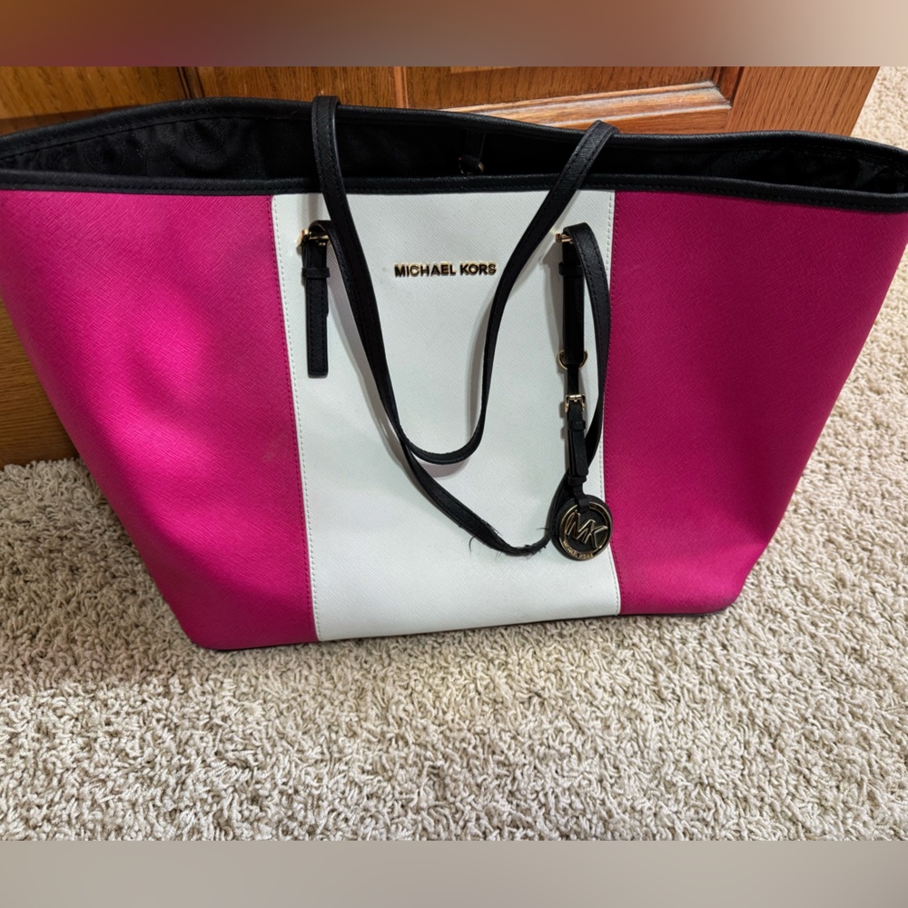 Michael Kors Tote